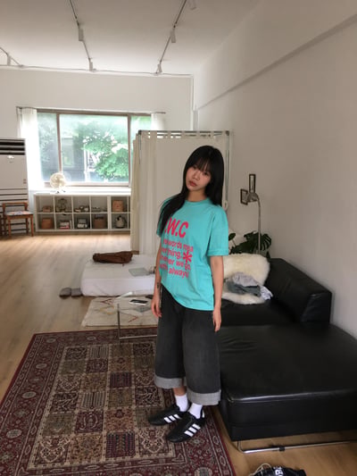 歐式文藝配色 滿版印刷 短版 短袖 上衣 - 3C20