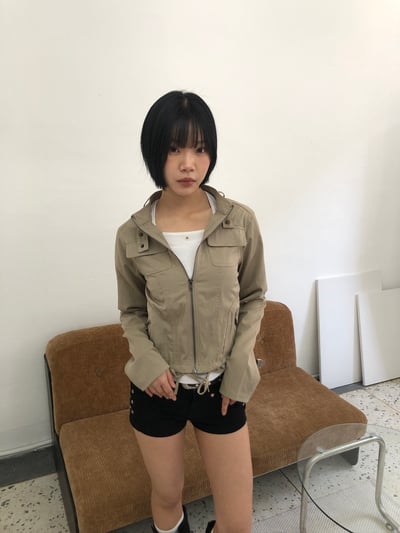 夏季涼感棉料 修身效果 短版 機車夾克 - 2C1