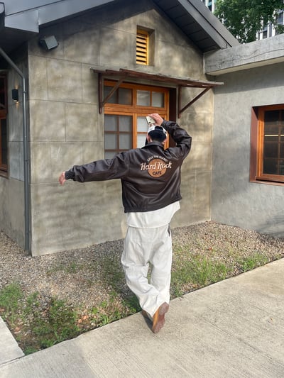 (咖色,黑色現貨) Hard Rock 絨毛刺繡 皮革外套 - 2C12