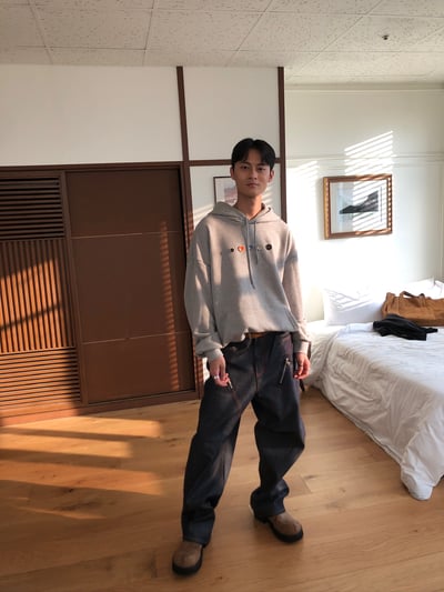 街頭鬆弛 多色鈕扣 寬版 帽T 長袖 - 3C14