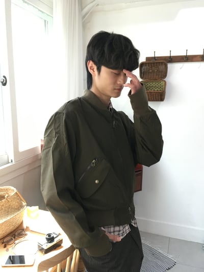 俐落版型 航空 MA-1 短版 飛行夾克 - 2C9