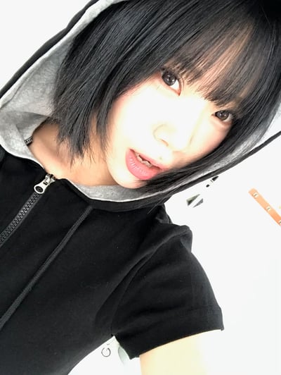 休閒配色 滿天星 修身短版 連帽外套 短袖 - 3C13
