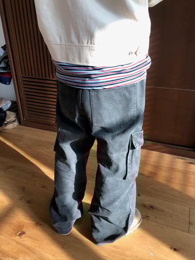 雙膝抓皺 線條結構 直筒寬版 工裝褲 - 2C17