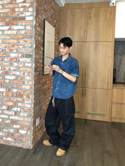 倫敦之眼 三層抓皺 短縫線 原牛 微寬褲 - 1C4