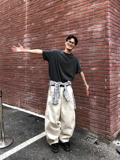 幹練率性 高檔蓬感木 寬版 鬆緊帶 工裝褲 - 3C2