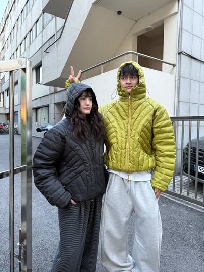 俐落曲線 輕量短版 羽絨外套 - 3C1