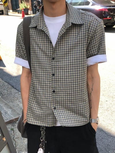 酷夏薄款 街頭高質感 細格紋 短版 短袖襯衫 - 2C3