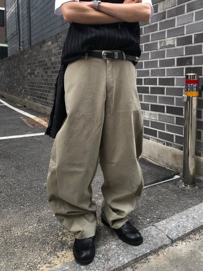 ASH 街頭休閒 特殊曲線 長版 寬褲 - 2C1