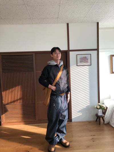 一枝獨秀 街頭氛圍 豹紋配色 微短版 外套 - 2C5