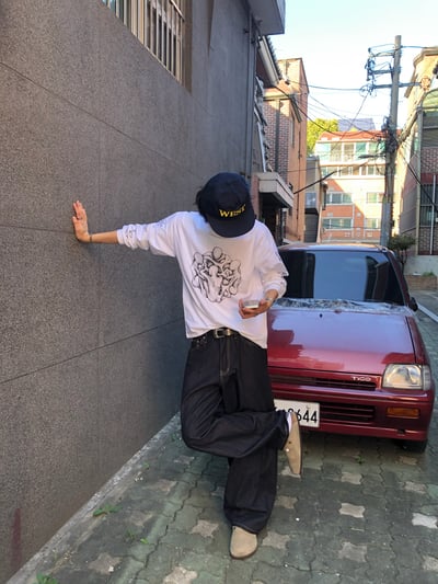 背影殺手 高檔縫線 鬆緊帶 寬版 牛仔長褲 - 3C23