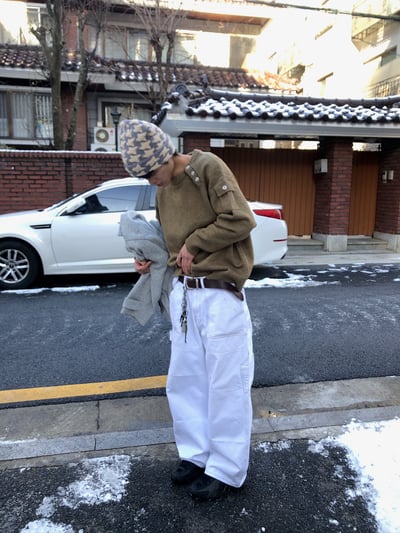 領口斜線 鈕扣 微短版 工裝 針織衫 - 3C8