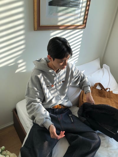 街頭鬆弛 多色鈕扣 寬版 帽T 長袖 - 3C6