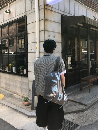 酷夏薄款 街頭高質感 細格紋 短版 短袖襯衫 - 2C7