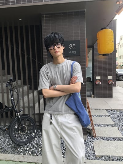 復古刷色 開線視覺肩寬 短版 短袖 上衣 - 3C14