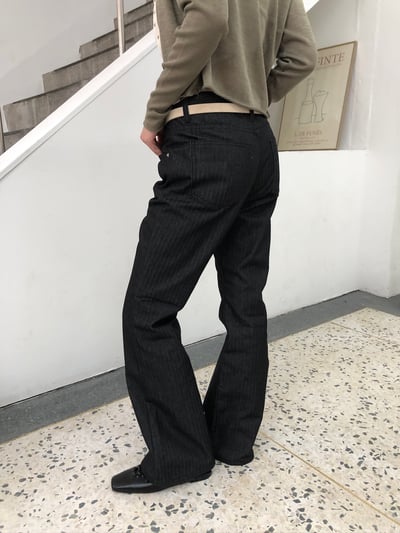 韓女必備 超級修身 細條紋 微喇叭原牛褲 - 3C9