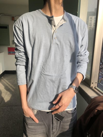 休閒亨利領 懶人層疊配色 素面 薄長袖 - 4C7