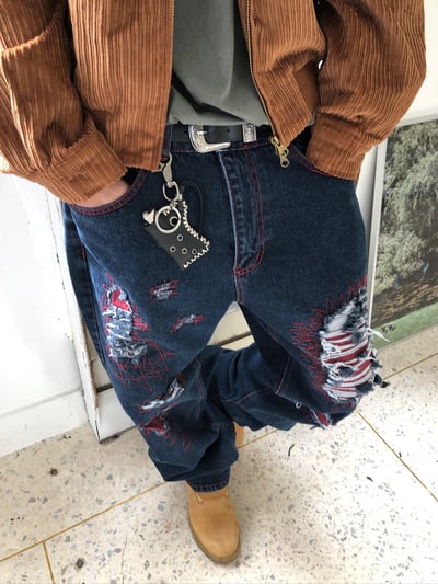 美式街頭 紅色警戒 破壞 直筒 微寬版 牛仔褲 - 1C6