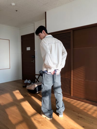 雙膝抓皺 線條結構 直筒寬版 工裝褲 - 2C13