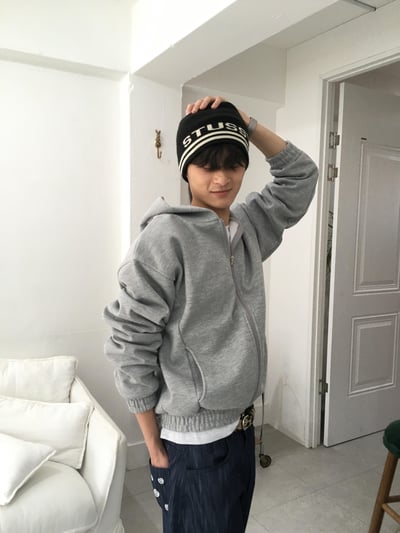 彎曲修身 高檔空氣棉 短版 素面 連帽外套 - 2C3