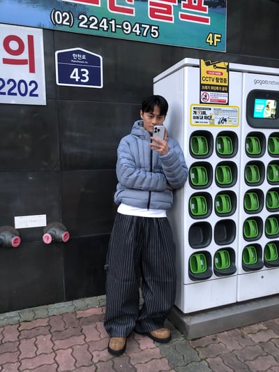 紐約型男 眾星刺繡 單層褶皺 條紋 牛仔寬褲 - 2C12