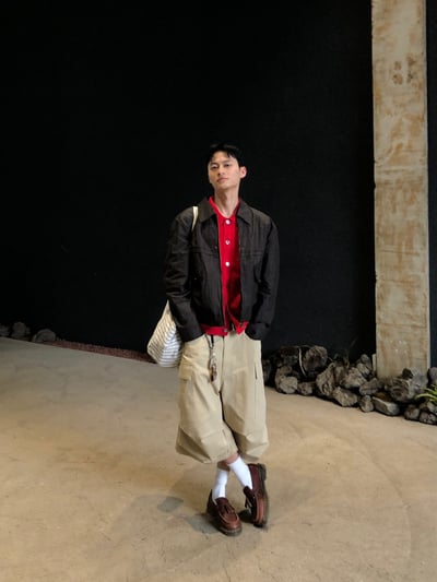 現代首爾 立體抓皺 斜線工裝 7分 短褲 - 2C11