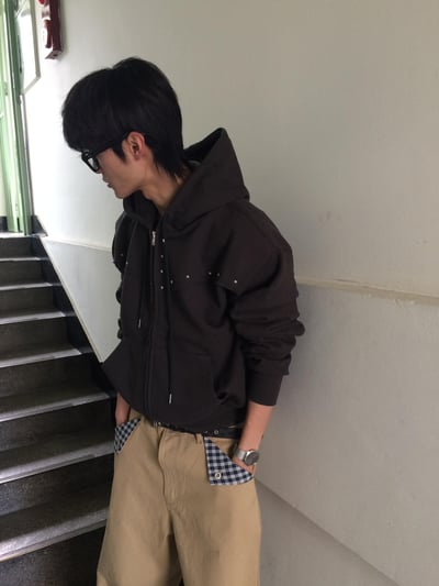 高級棉 銀河星形卯釘 指套 短版 連帽外套 - 3C19