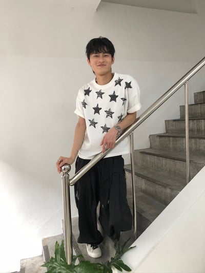 酷帥街頭風 滿天星 短版 美式 短袖上衣 - 4C11
