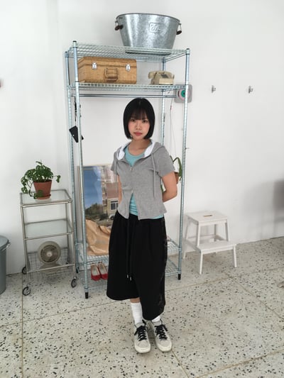 休閒配色 滿天星 修身短版 連帽外套 短袖 - 3C18
