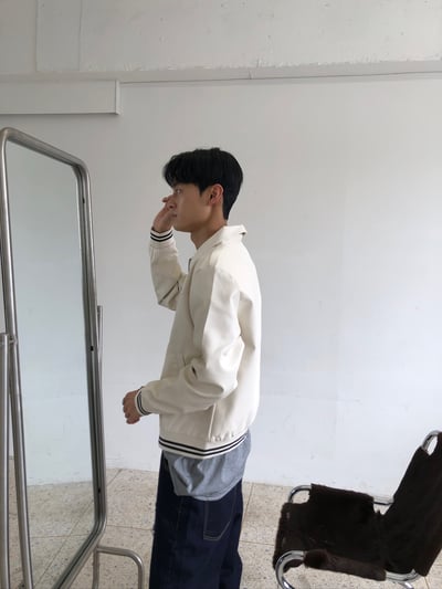 素雅幹練 亮感 皮革 短版 夾克 - 2C5