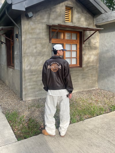 (咖色,黑色現貨) Hard Rock 絨毛刺繡 皮革外套 - 2C14