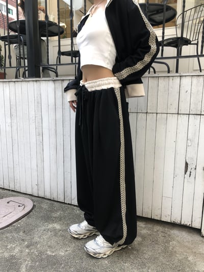 印地安格紋 文藝感 運動配色套裝 寬版 長褲 - 3C2