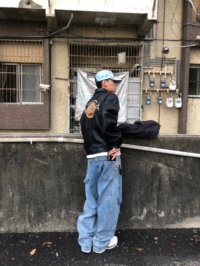 (咖色,黑色現貨) Hard Rock 絨毛刺繡 皮革外套 - 2C5