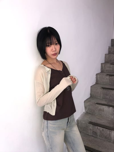 斜線鈕扣 不規則收邊 小罩衫 上衣 - 4C1