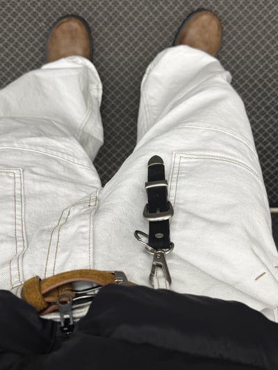 迷你皮帶 皮革(麂皮)鑰匙圈 - 3C17