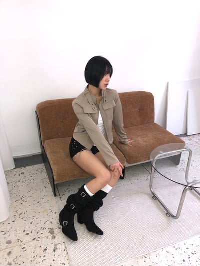 個性街頭感 麂皮 方形扣 尖頭靴 - 2C8