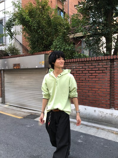 多巴安配色 休閒經典 鈕扣設計 長袖 帽T - 2C15