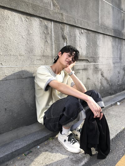 肩膀雙縫線 袖口假兩件 人生短袖 - 3C16