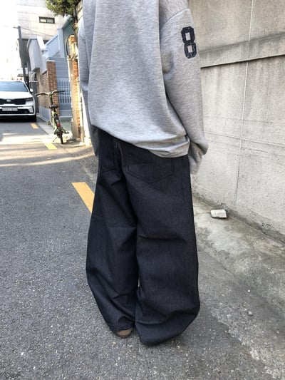 街頭經典百搭 細條紋 鬆緊帶 寬版 牛仔長褲 - 3C6