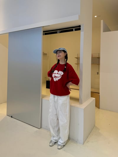 (白色現貨) (UNISEX) 愛心短版 針織衫 - 4C4