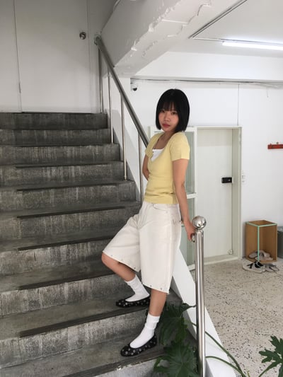 現代街頭 細節點綴 卯釘 寬版 短褲 - 2C8