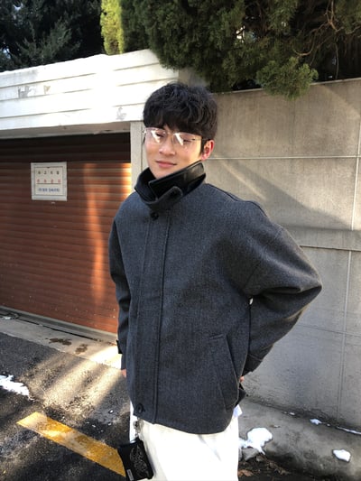 歐美經典 立領皮革 俐落修身 短版大衣 - 2C1