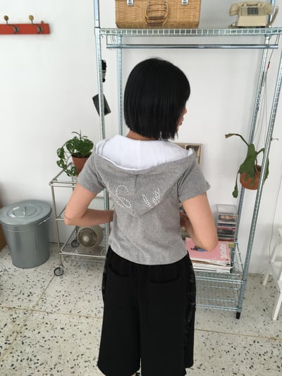 休閒配色 滿天星 修身短版 連帽外套 短袖 - 3C15