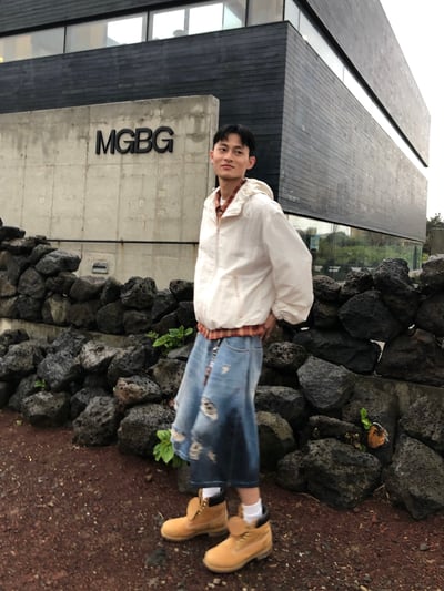 786 破壞水洗 復古渲染 百慕達 牛仔短褲 - 1C22