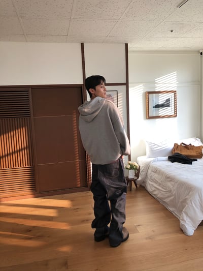 街頭鬆弛 多色鈕扣 寬版 帽T 長袖 - 3C15