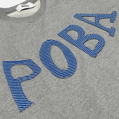 (灰色現貨) Poba 獨特刺繡 大學T - 3C23