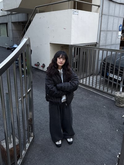 俐落曲線 輕量短版 羽絨外套 - 3C10