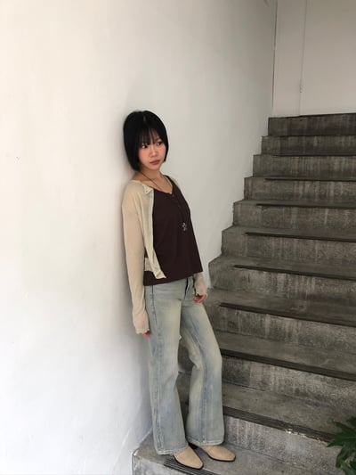 經典款 不規則水洗 微喇叭 修身 牛仔褲 - 1C4