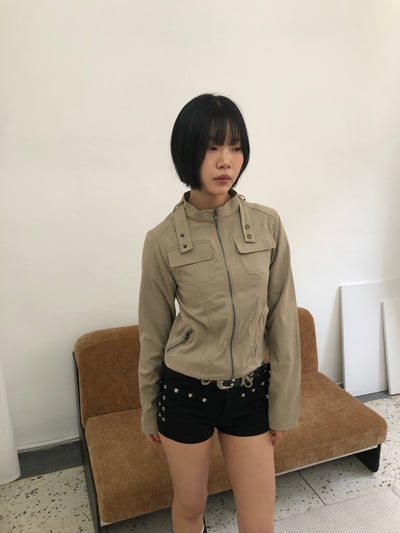 夏季涼感棉料 修身效果 短版 機車夾克 - 2C15