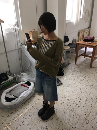 韓女基本款 大口袋 牛仔 6分短褲 - 2C11