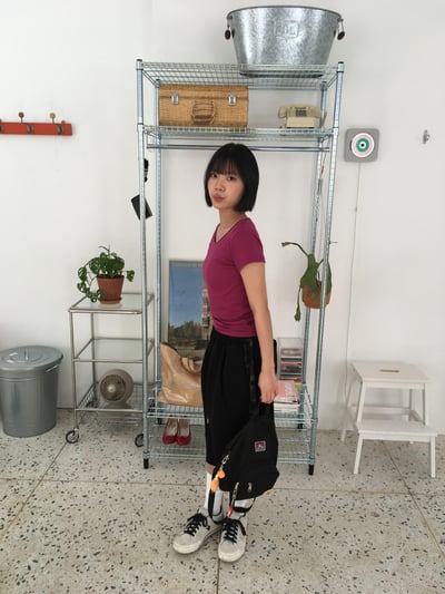(1+1)簡約百搭 唯美主義 修身 短版 素色短袖 - 12C6